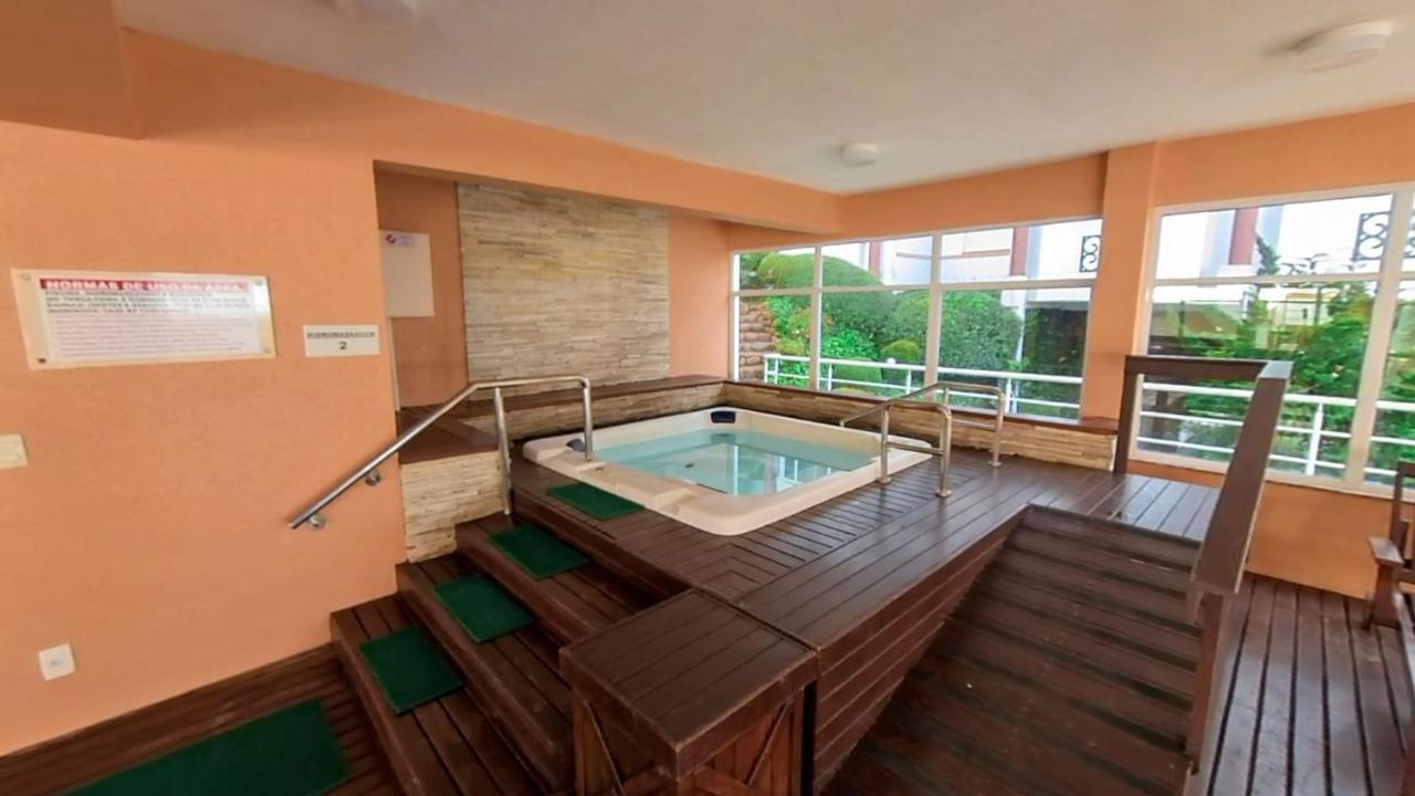 Apto No Centro De Gramado Com Piscina Termica Exterior foto